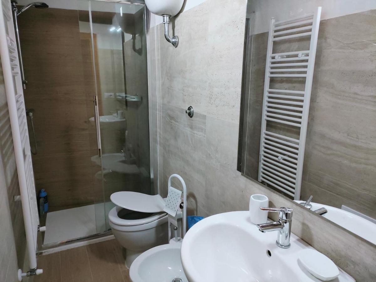 Francigena Viterbo Apartment Con Parcheggio Gratuito A Soli 2 Minuti Exterior foto